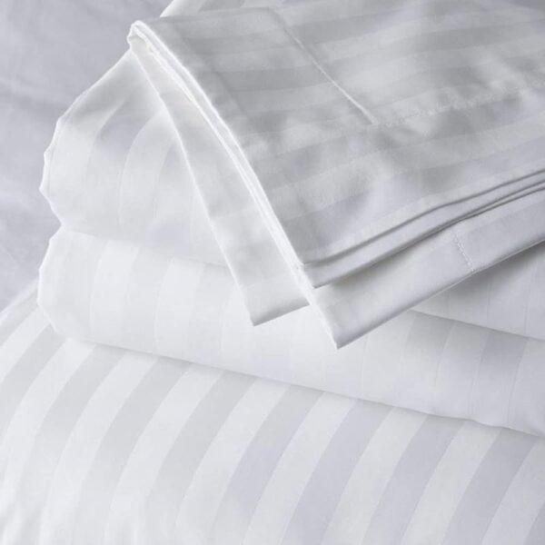 Poly Cotton Strips Bedsheets - Image 3
