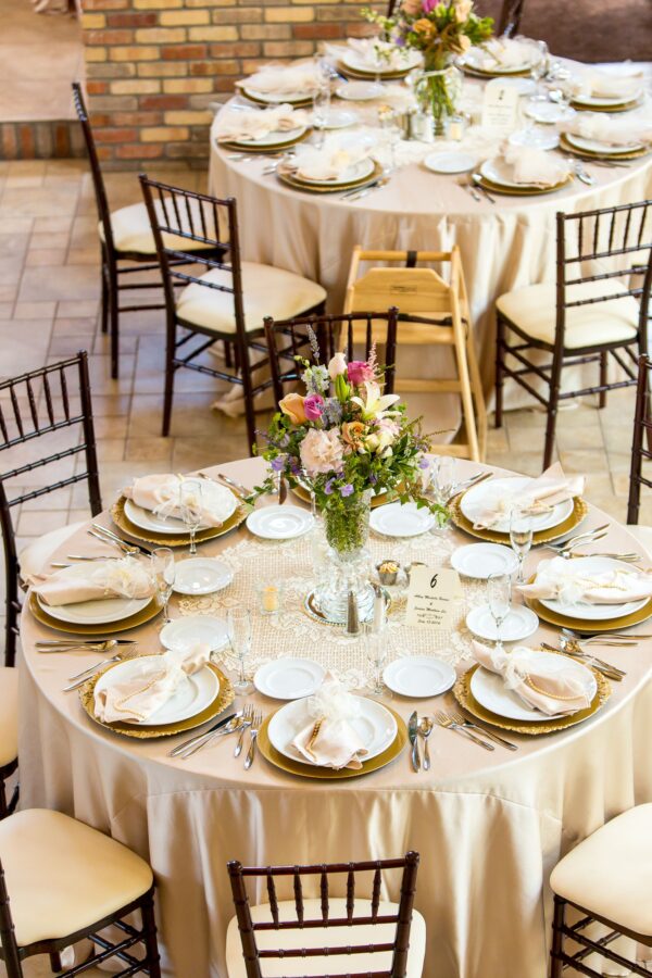 Kikasa Hotel Chair Covers - Stylish and Durable - Image 2