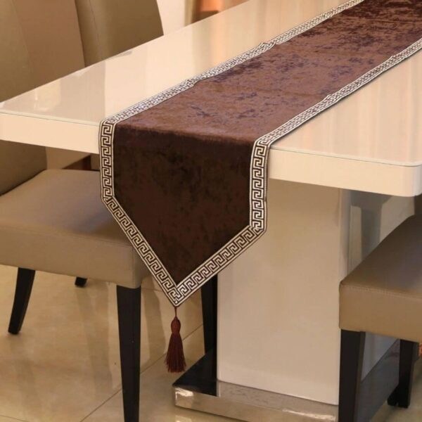 Kikasa Hotel Table Runners - Stylish and Elegant Table Accents - Image 2